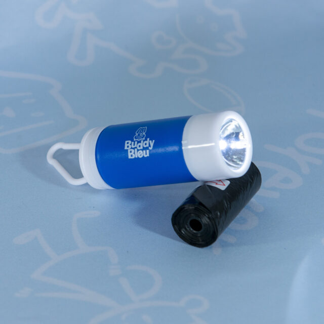 Buddy Bleu Dispeneser with Flashlight - Image 4