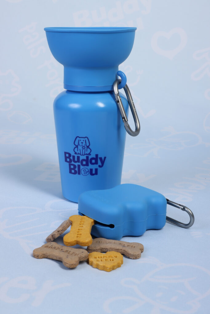 Buddy Bleu Flip Travel Water Bottle and Treat Dispenser Set - Image 3