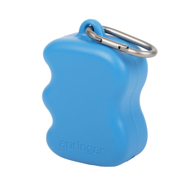 Buddy Bleu Flip Travel Water Bottle and Treat Dispenser Set - Image 10